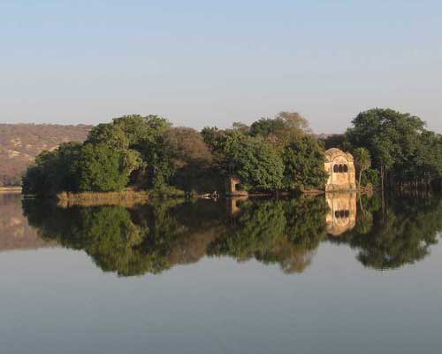 Raj Bagh Ruins